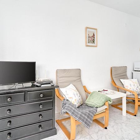 Comfortable Studio Apt Nerja Exterior photo